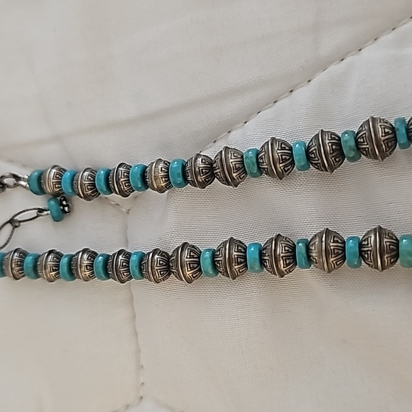 Navajo Sterling Silver Bench Bead Necklace - Picture 4 of 6